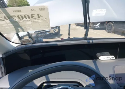 2025 Lincoln Nautilus Premiere from USA, damaged, VIN 5LMPJ8JA2SJ887561